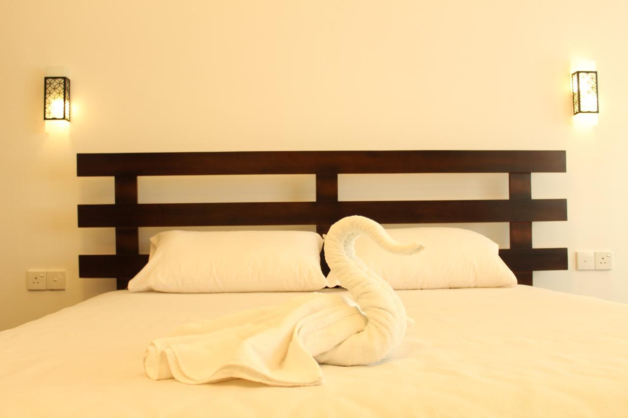 Nico Lagoon Hotel Negombo Exterior foto
